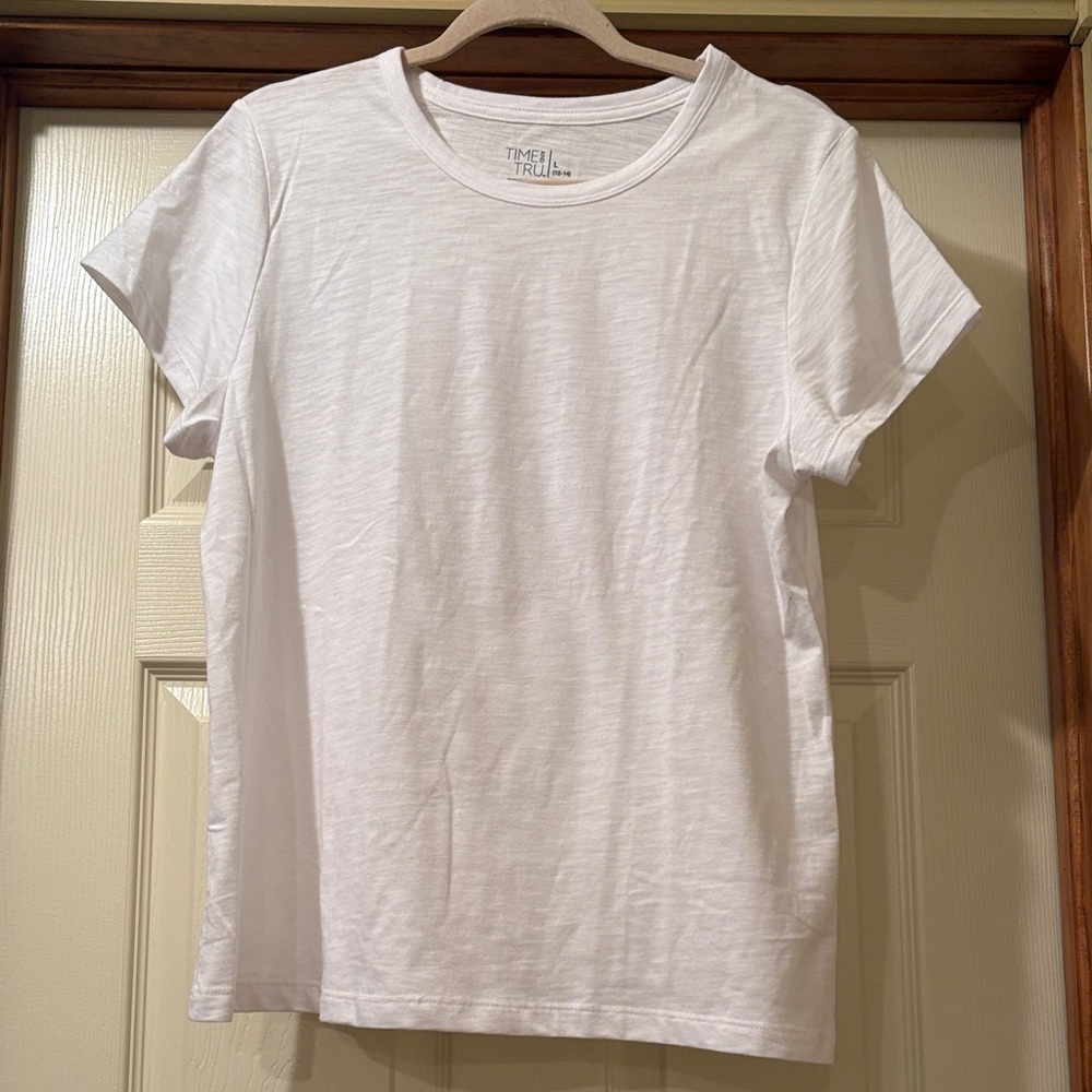 Time and Tru Soft White Top
